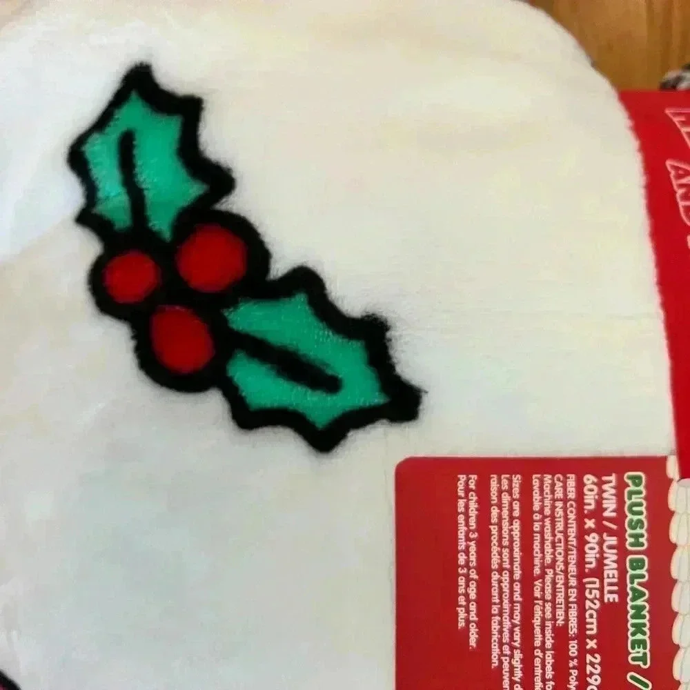 Hello Kitty Christmas Blanket Twin White Santa NWT gingerbread Kitty